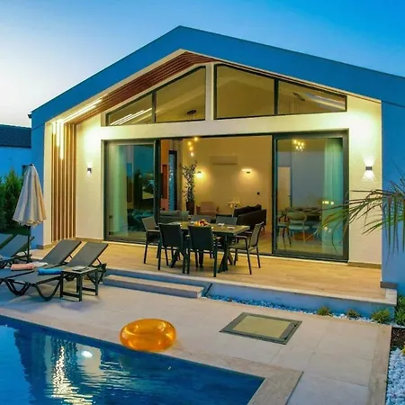 Odella 2 - Luxury For 6 In Zorlar, Seydikemer Villa