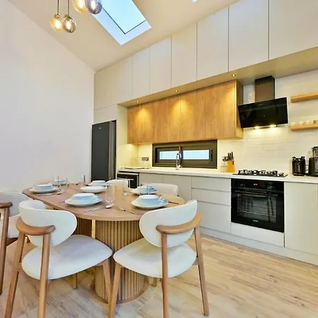 Villa Odella 2 - Luxury For 6 In Zorlar, Seydikemer Fethiye